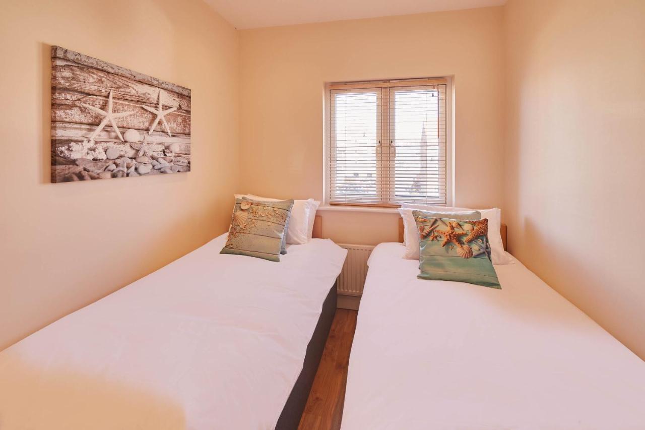 Host & Stay - The Scuttlebutt Townhouse Whitby Luaran gambar